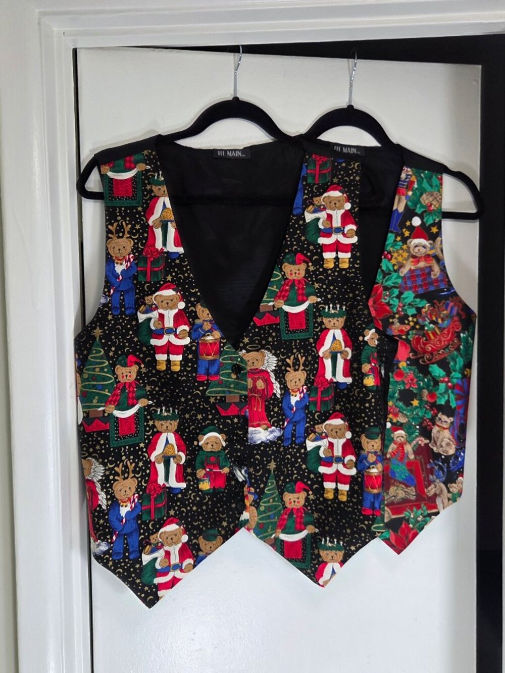 111 Main Christmas Teddy Bear Vest Set Women’s Large and Medium
